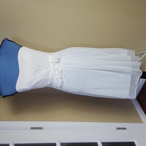 NWT Ivory Strapless Formal Midi Formal/Wedding